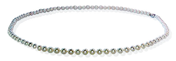93 Akoja-Perlen als lange Kette mit Diamantschloss