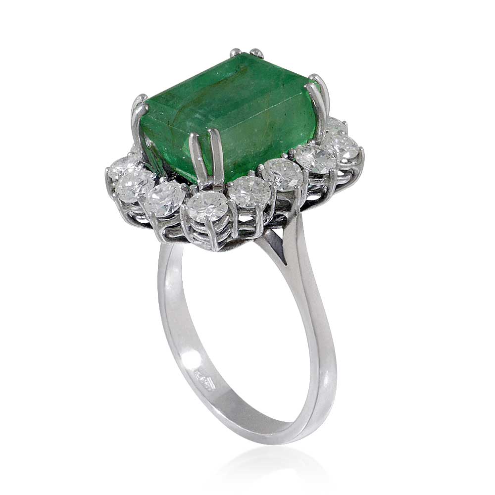 Smaragd-Diamant-Ring mit großem Rechteck  Smaragdvon 6,12ct  und 1,55ct Brillantkarmoisierung