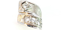 Diamant-Weißgoldring mit 0,96ct Diamanten in Form einer Schleife , für Vergrösserung bitte hier klicken!