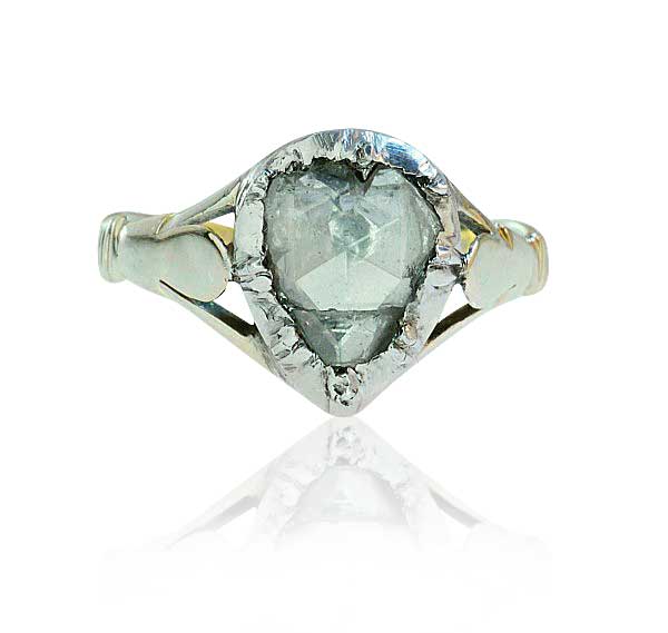 Antike Diamantrose als Ring