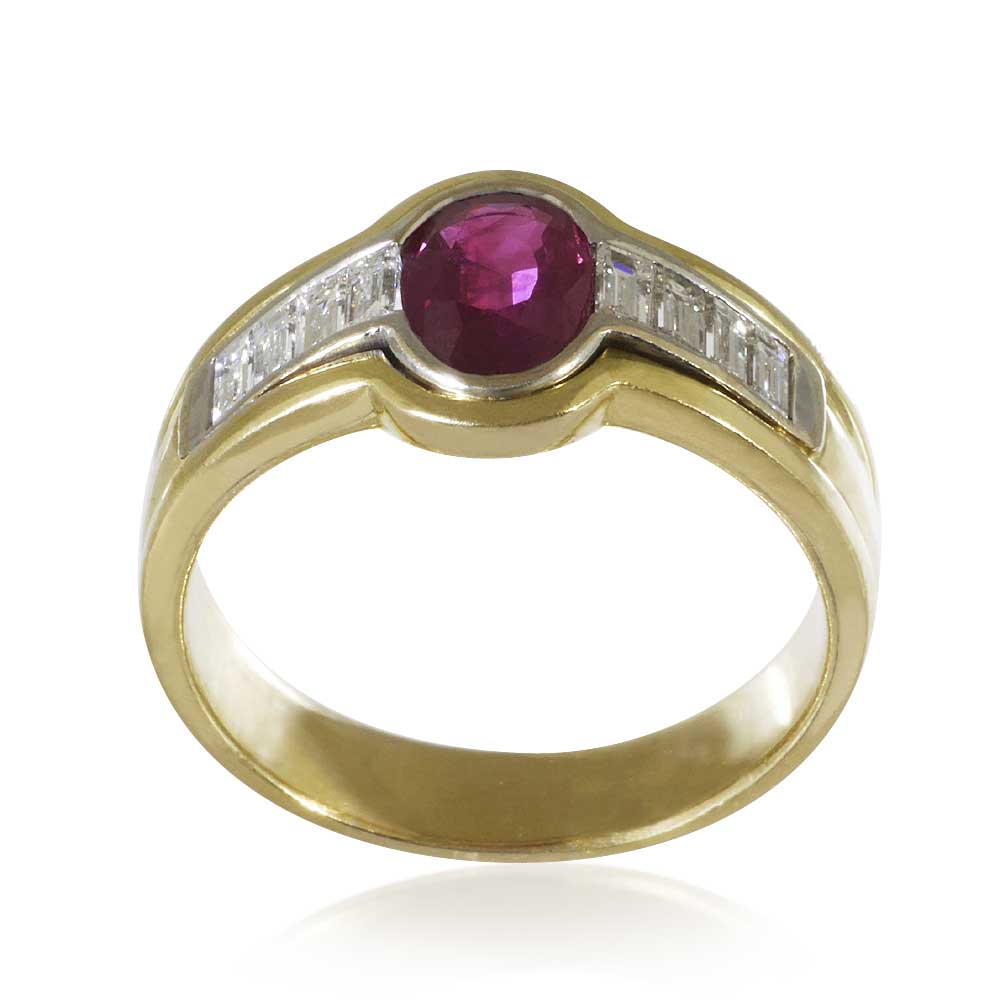 Rubin-Diamant-Ring mit 1,16ct Rubin und 0,31ct Diamantbaguettes in 750 Gold