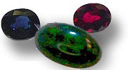 206ct Rubine, 152,15ct Saphir und 5,595ct Smaragd, 4 Opale als Konvolut, für Vergrösserung bitte hier klicken!